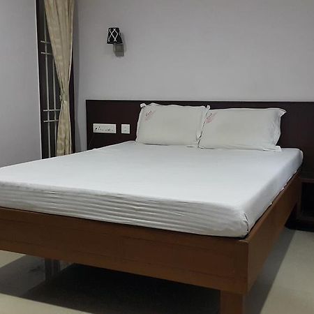 بونديتْشيري Nest Guest House المظهر الخارجي الصورة